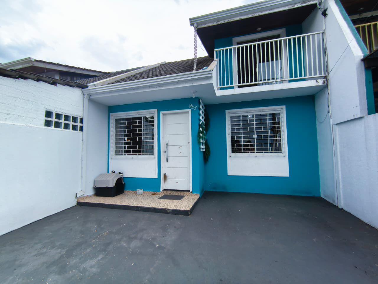 Casa com Suíte, Espaço Gourmet e Excelente Acabamento  Pronta ...