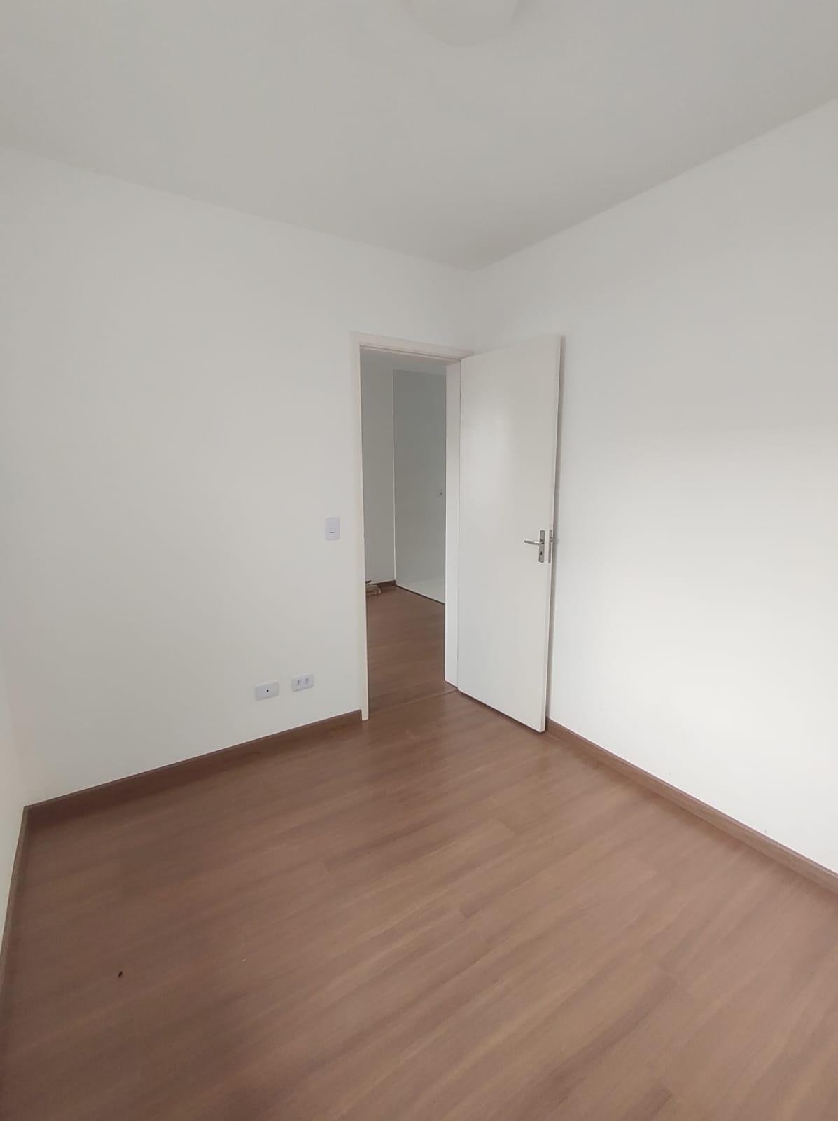 Apartamento Térreo com Jardim Privativo no Condomínio Clube Or...