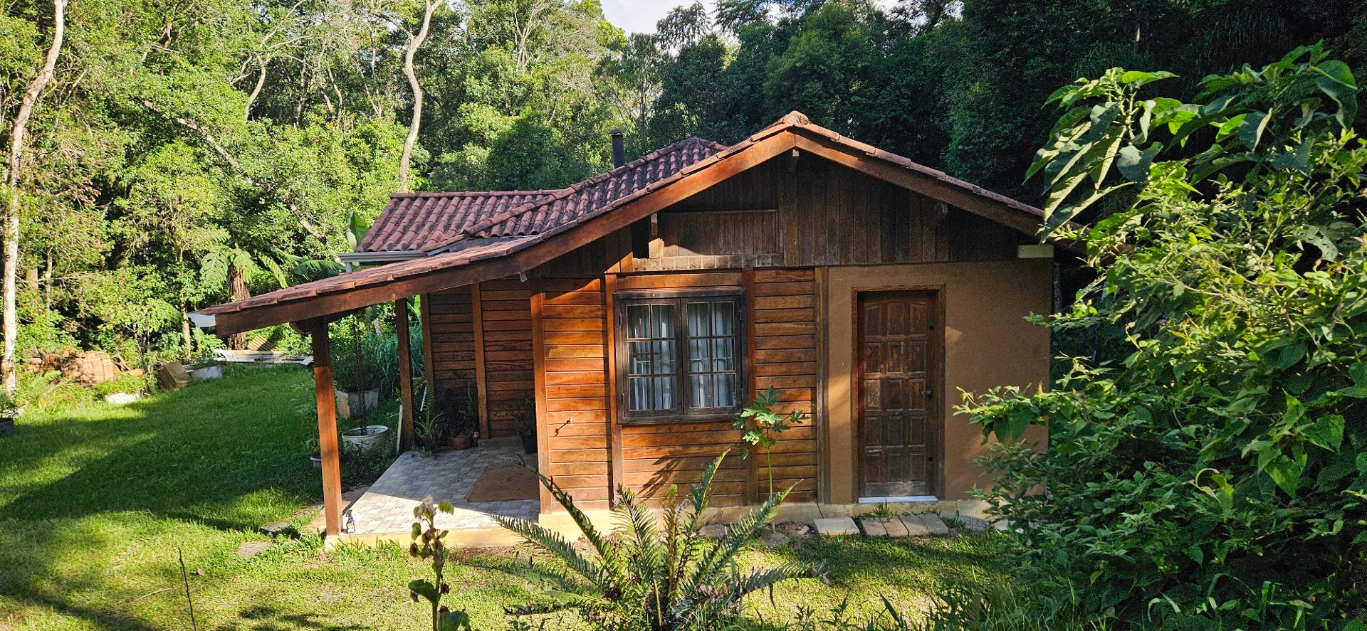 Chácara dos Sonhos em Condomínio Campestre com Segurança, Laze...
