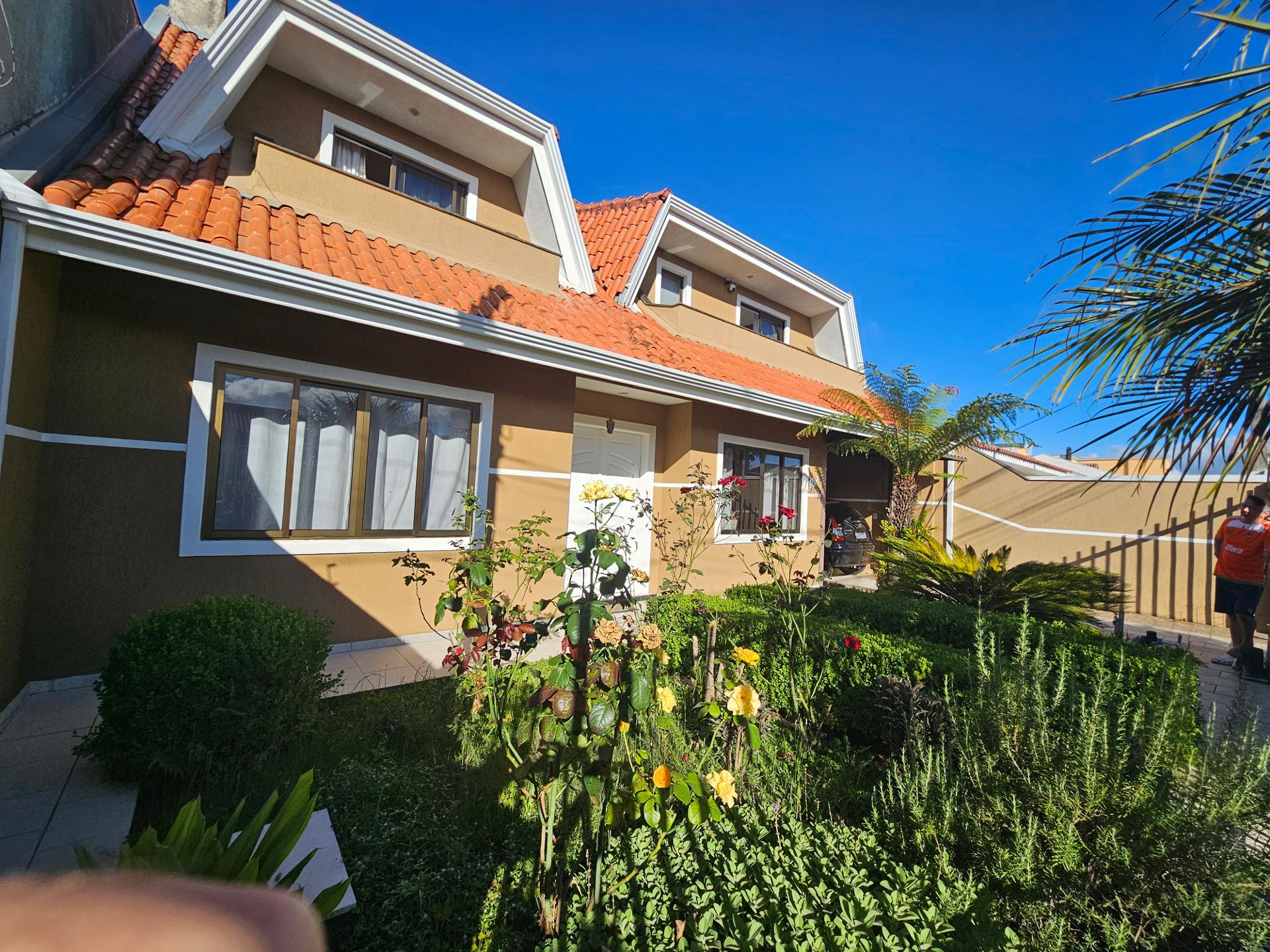 Casa 1 com 03 dormitórios, sendo 01 suíte, casa 2 03 dormitóri...