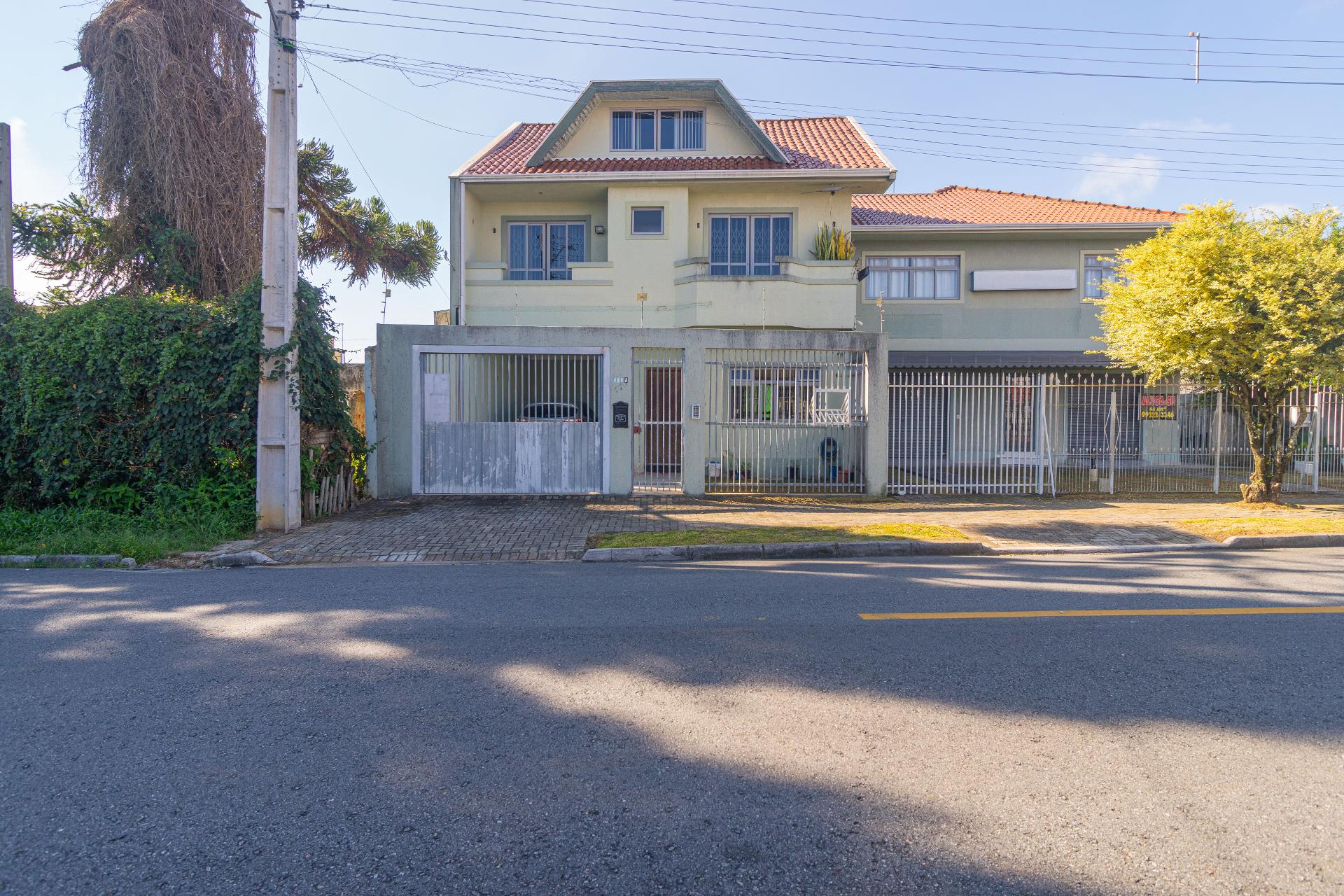 Im?vel Vers?til no S?tio Cercado | Sobrado Triplex   Edifica??...