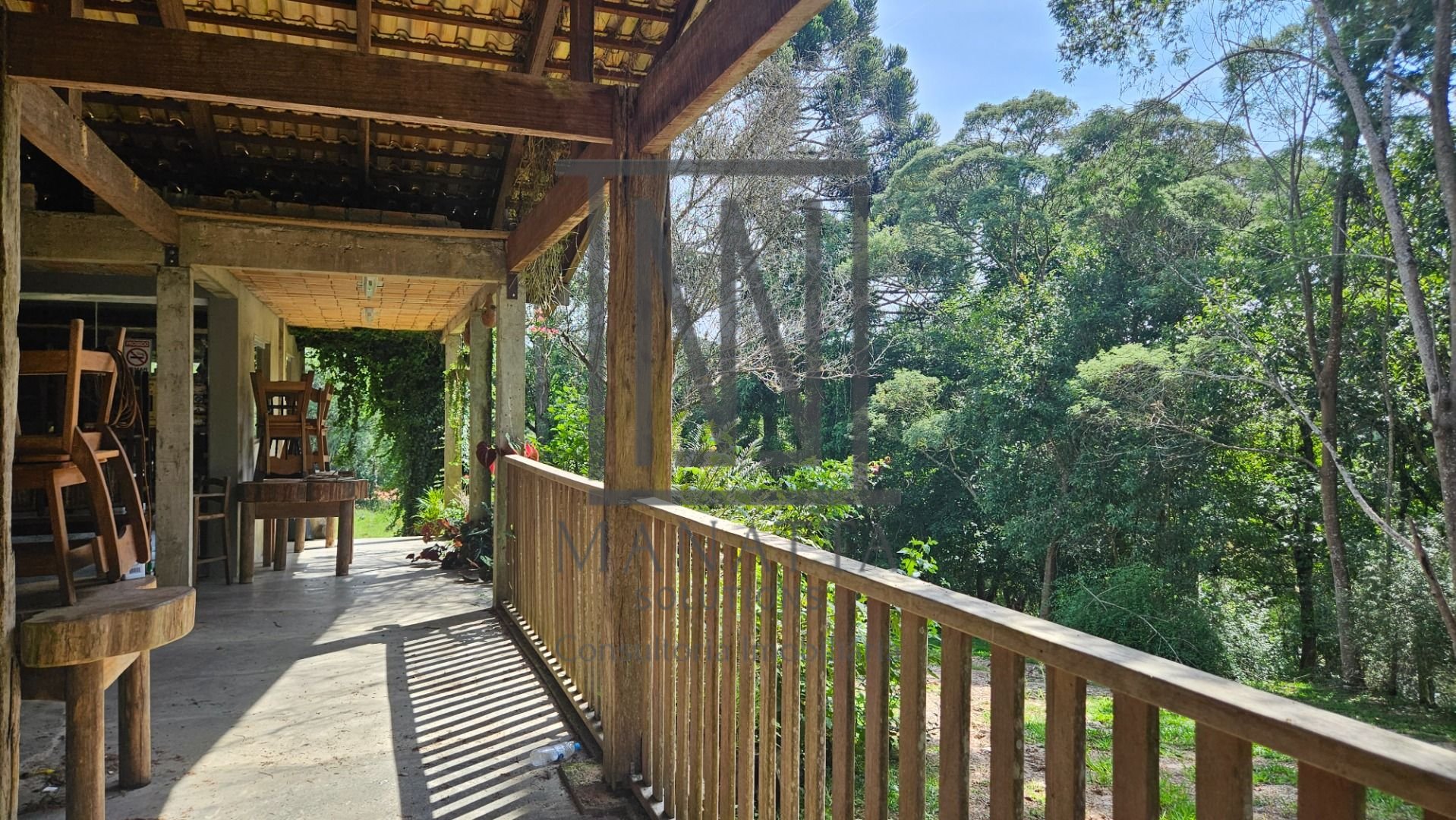 Chácara com 3 dormitórios à venda, 22454 m  por R  1.100.000,0...