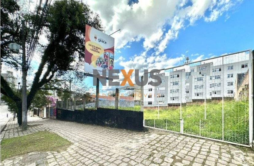 Terreno à venda, 880 m  por R  2.950.000,00 - Portão - Curitib...