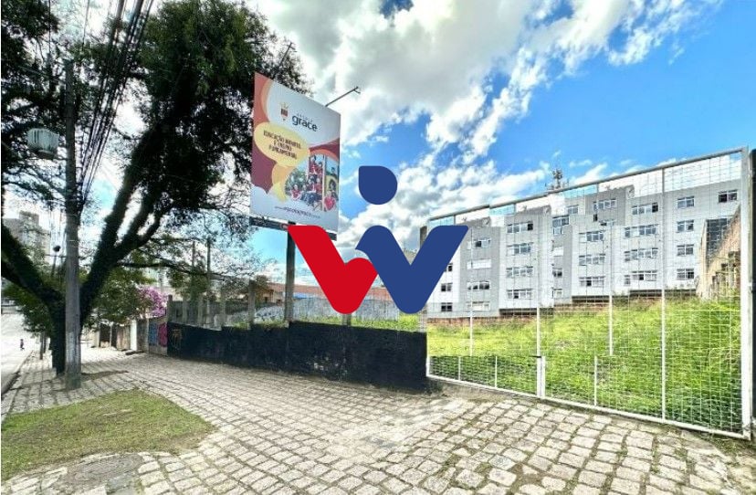 Terreno à venda, 880 m  por R  2.950.000,00 - Portão - Curitib...