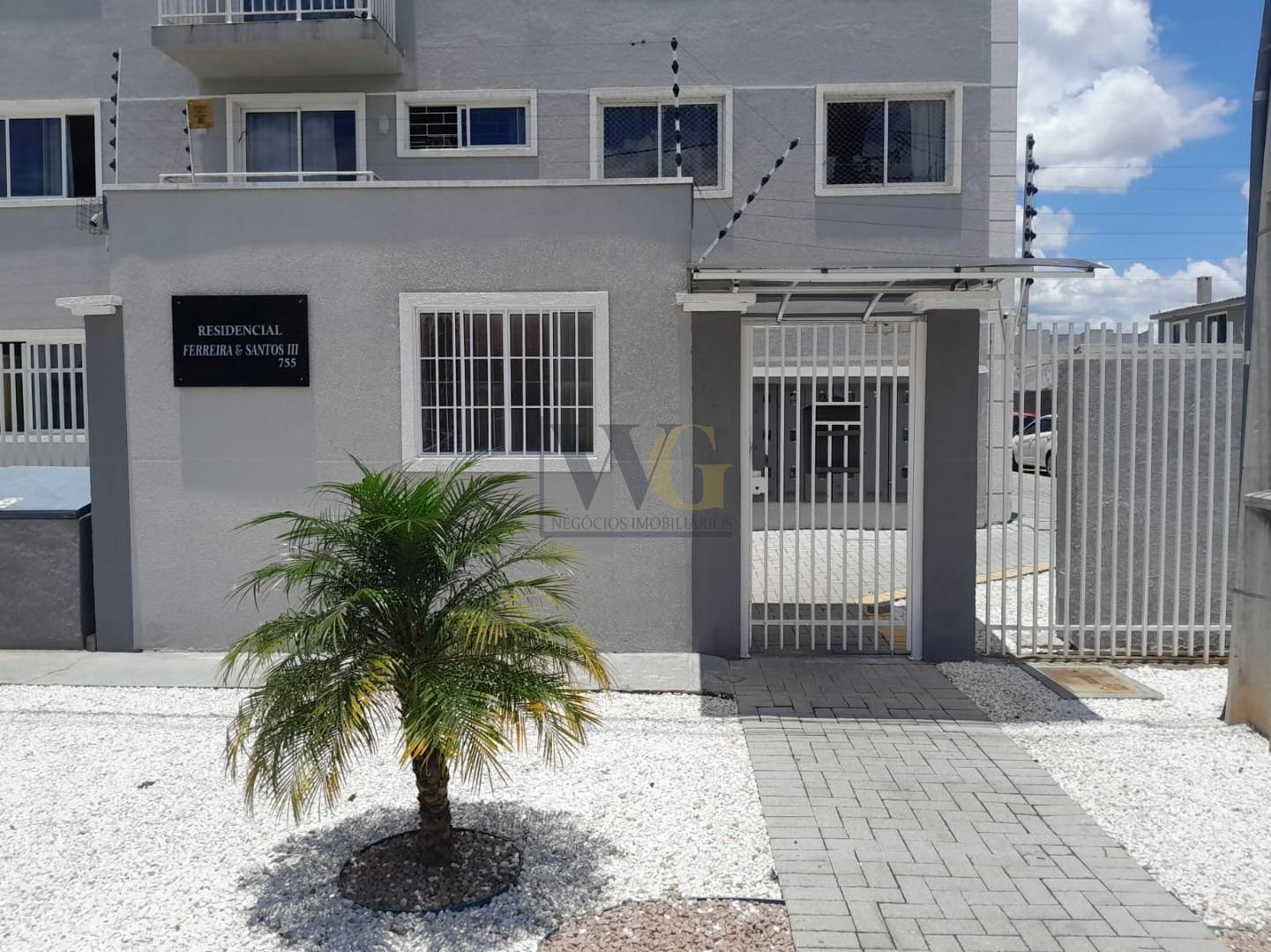 Apartamento com 2 dormitórios à venda, 54 m  por R  260.000,00...