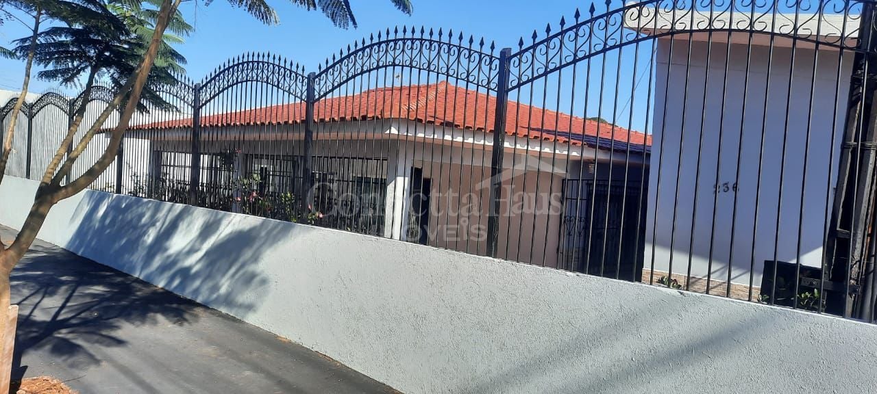 Casa com 2 dormitórios à venda, 170 m² por R$ 440.000,00 - Con...