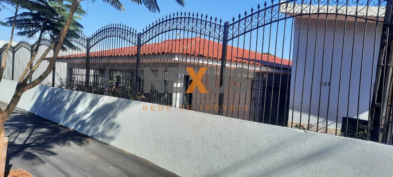 Casa com 2 dormitórios à venda, 170 m² por R$ 440.000,00 - Con...
