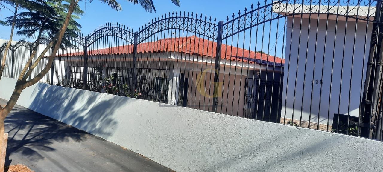 Casa com 2 dormitórios à venda, 170 m² por R$ 440.000,00 - Con...