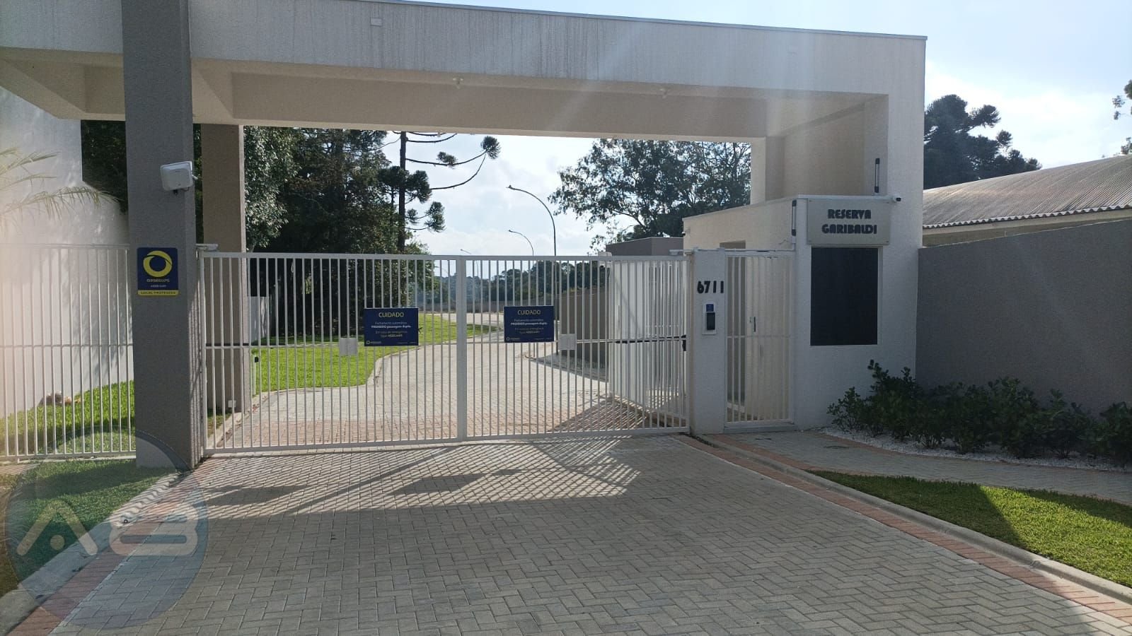 Terreno em Condomínio Fechado no Barreirinha  Residencial Rese...