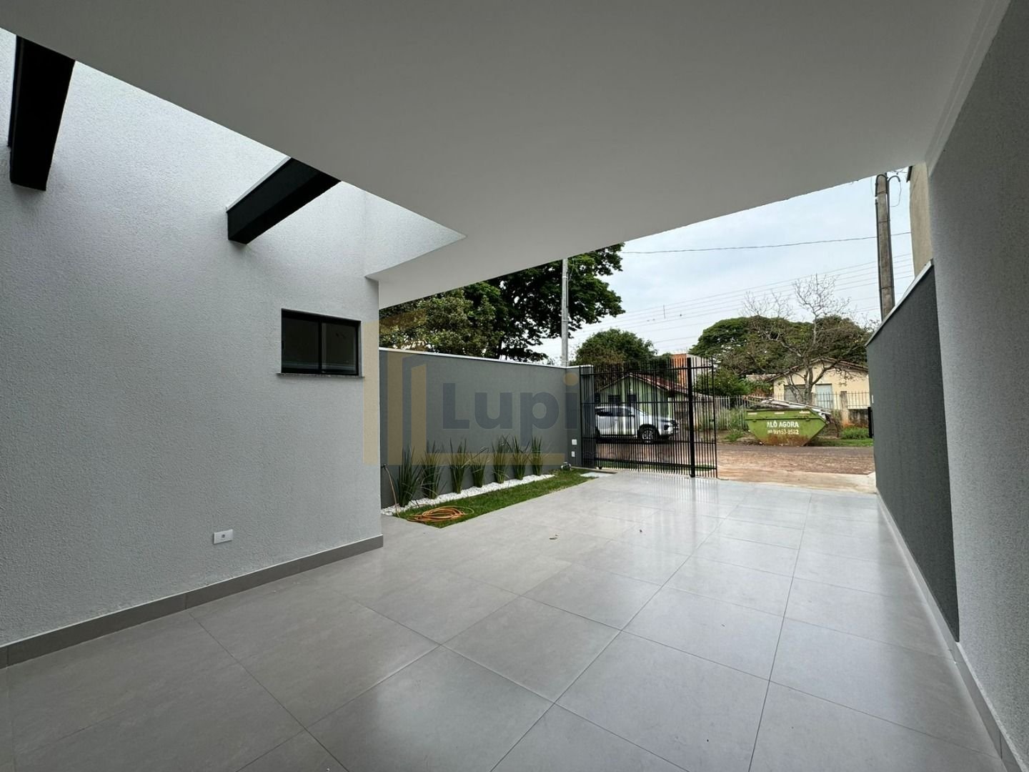 Casa com 3 dormitórios à venda, 80 m² por R$ 370.000,00 - Conj...