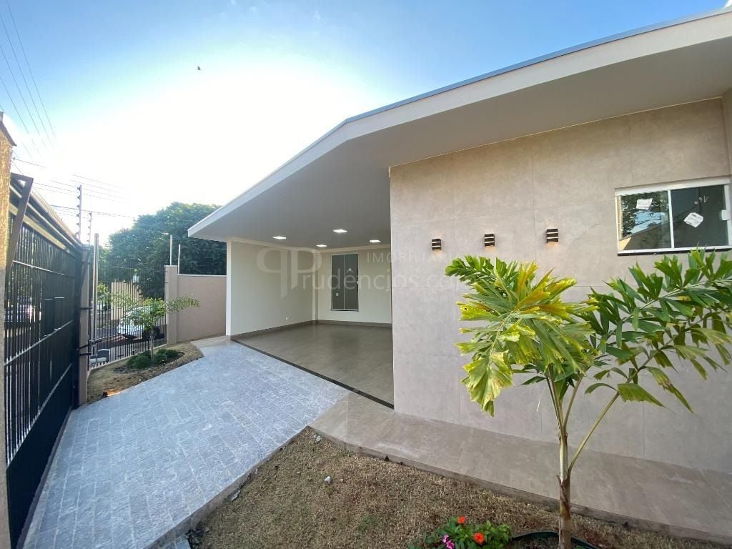 Casa à Venda no Recanto dos Magnatas  3 Dormitórios com Suíte ...