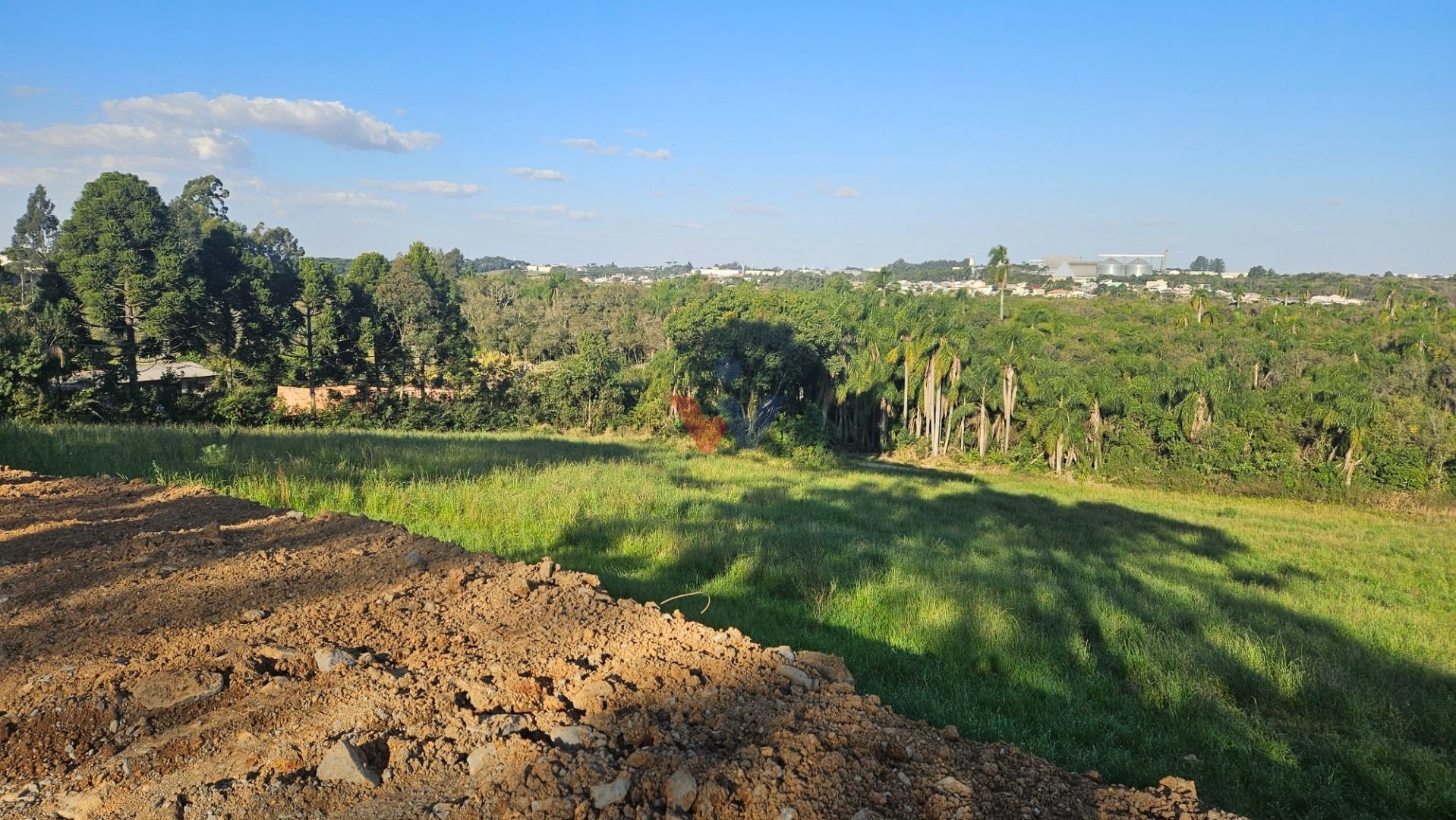 Terreno à venda, 73306 m  por R  13.700.000,00 - Estação - Ara...