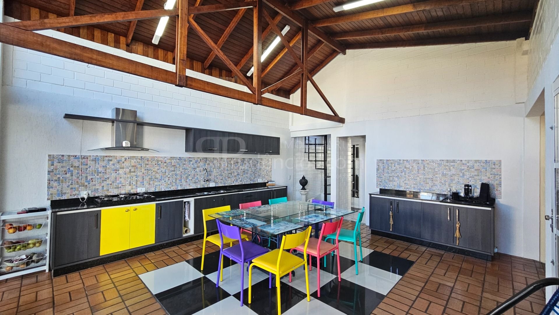 Ótima casa à venda em Araucária  3 quartos, suíte, garagem e a...