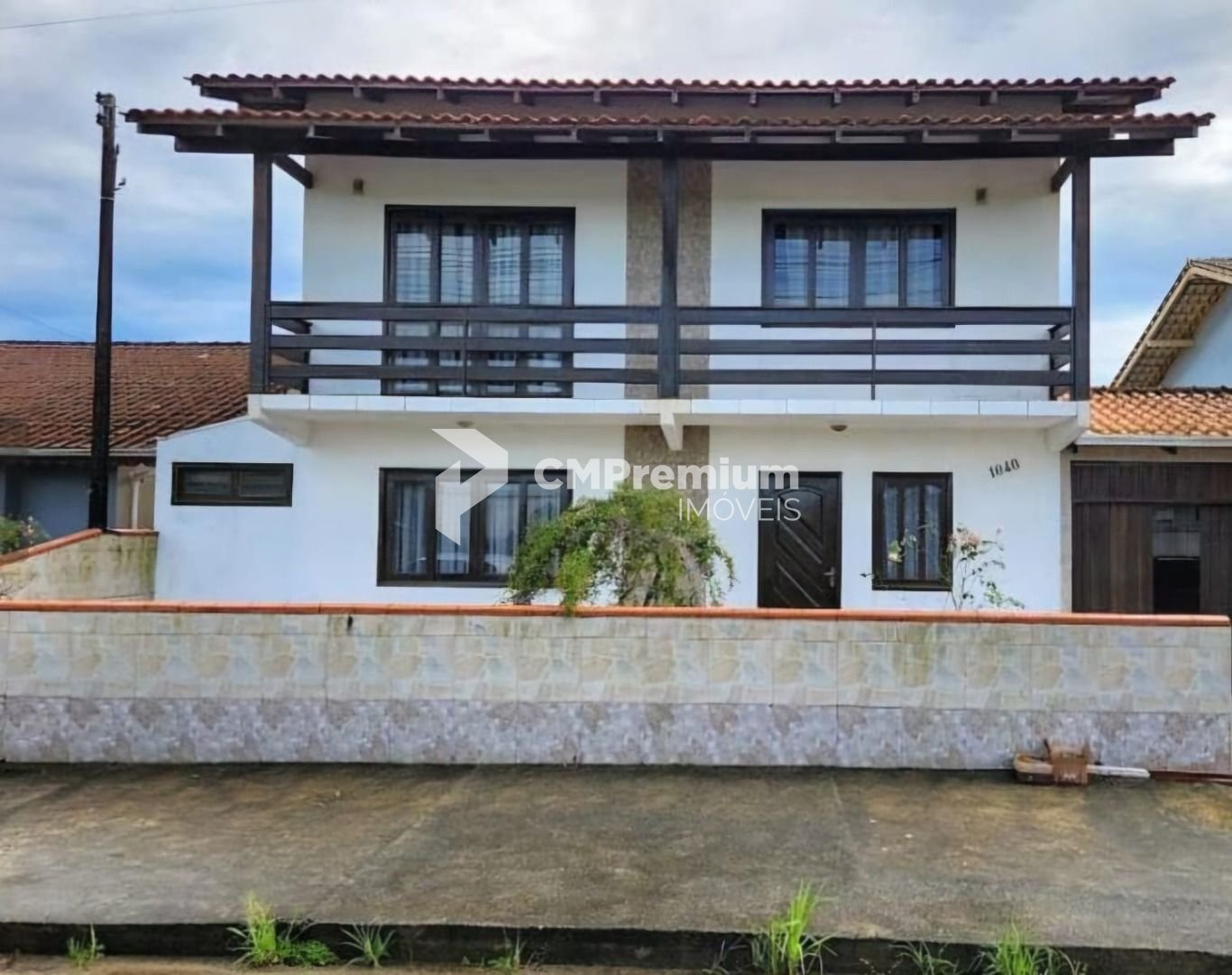 Sobrado com 4 dormitórios à venda por R  650.000,00 - Do Ubatu...