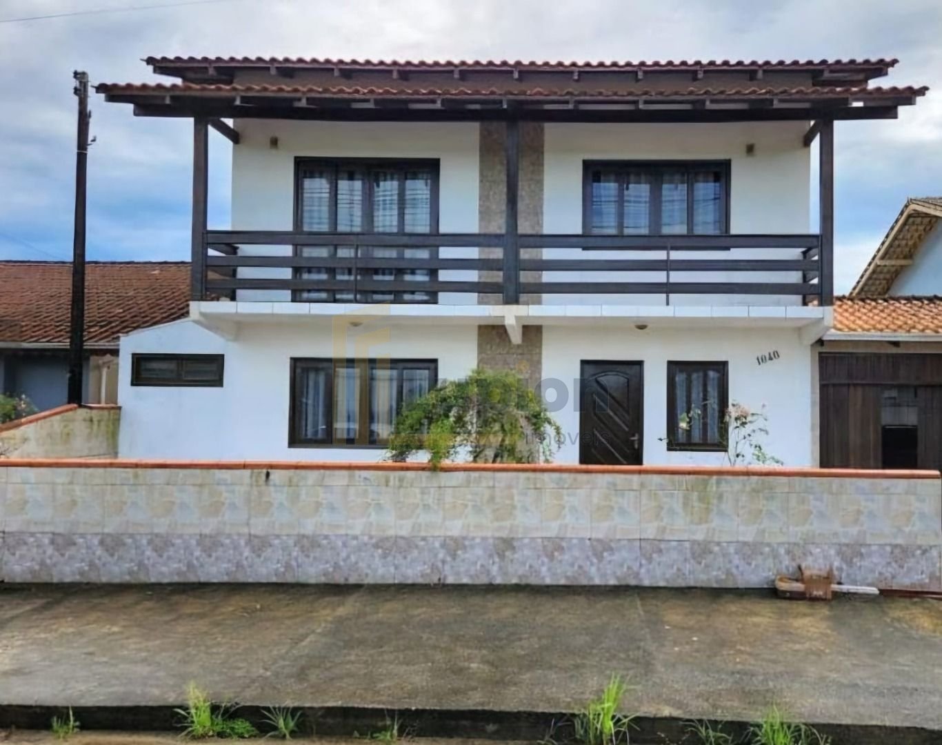 Sobrado com 4 dormitórios à venda por R  650.000,00 - Do Ubatu...