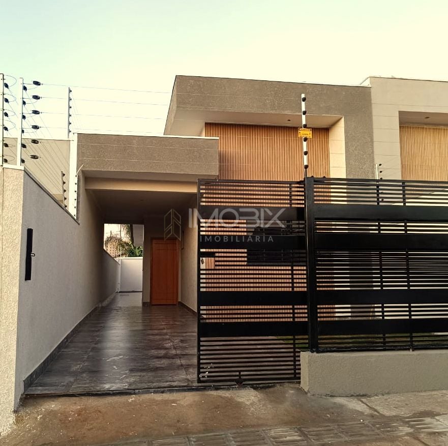 Casa com 3 dormitórios à venda, 90 m  por R  350.000,00 - Jard...