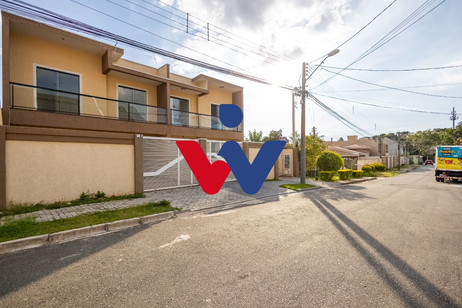Sobrado com 3 dormitórios à venda, 115 m  por R  549.000,00 - ...
