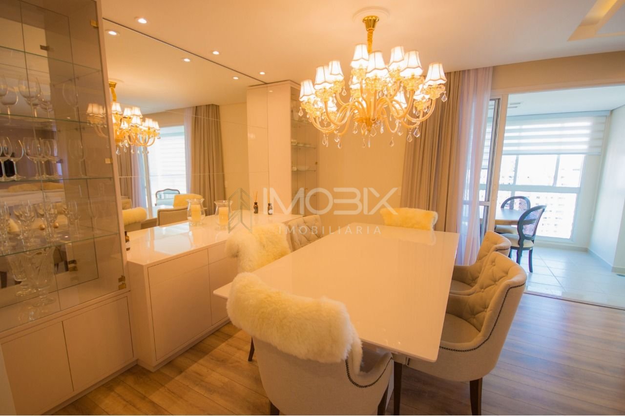 Apartamento com 3 dormitórios à venda, 132 m  por R  1.850.000...
