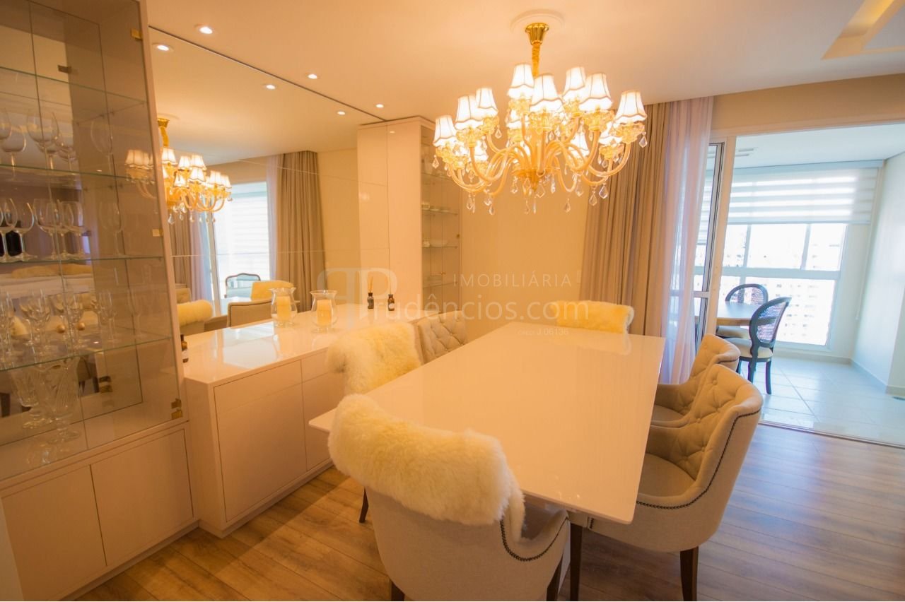 Apartamento mobiliado com 3 suítes no Reserva Ecoville  luxo, ...