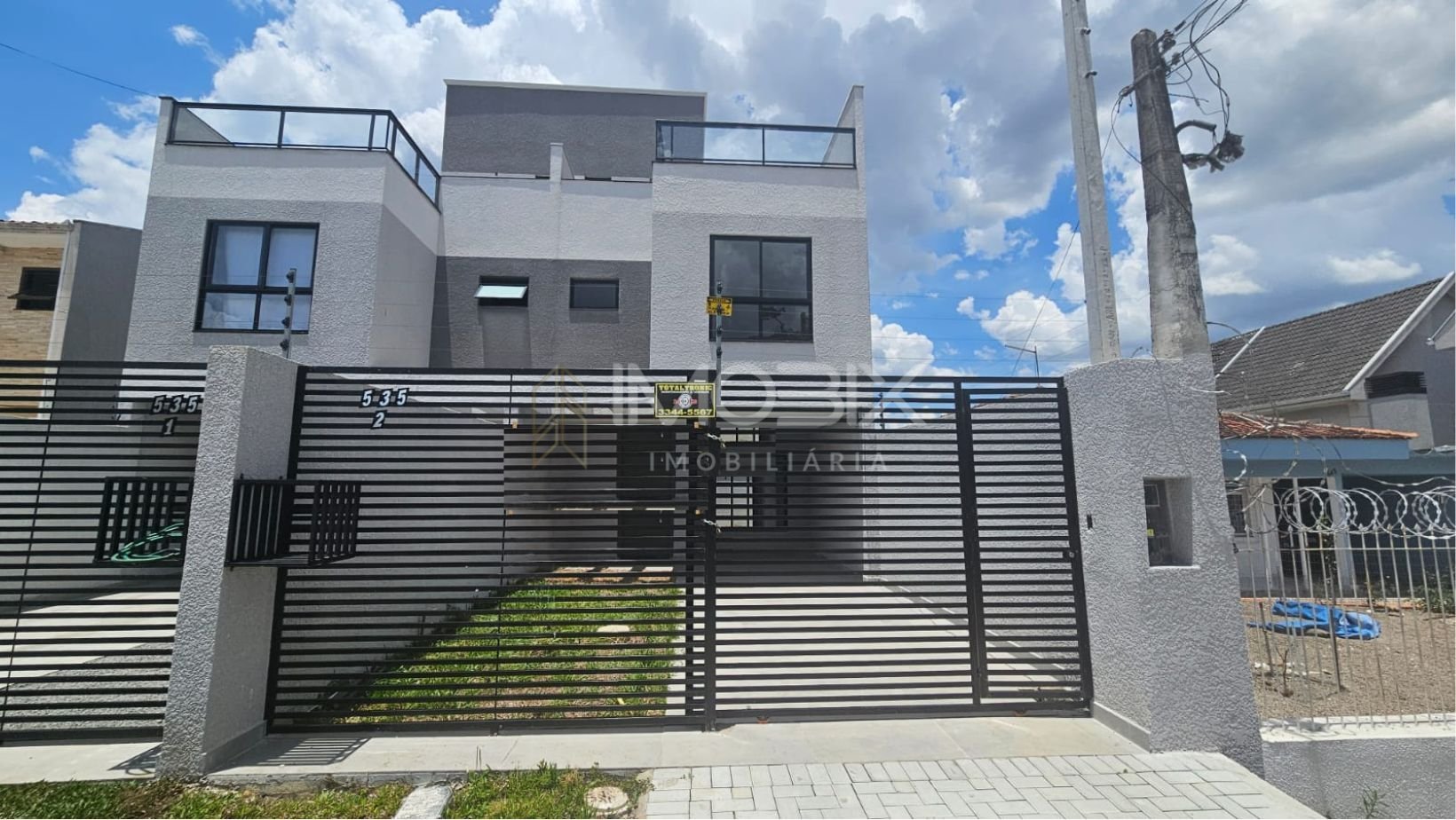 Sobrado com 3 suítes , 150 m  por R  930.000,00 - Boqueirão - ...