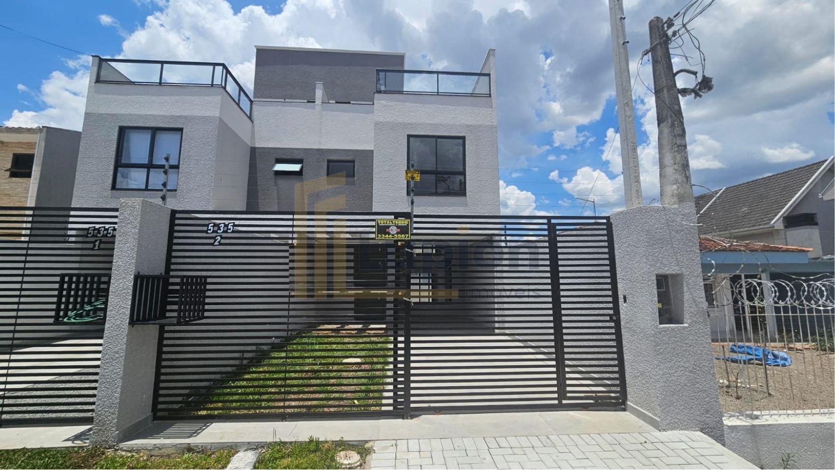 Sobrado com 3 suítes , 150 m  por R  930.000,00 - Boqueirão - ...