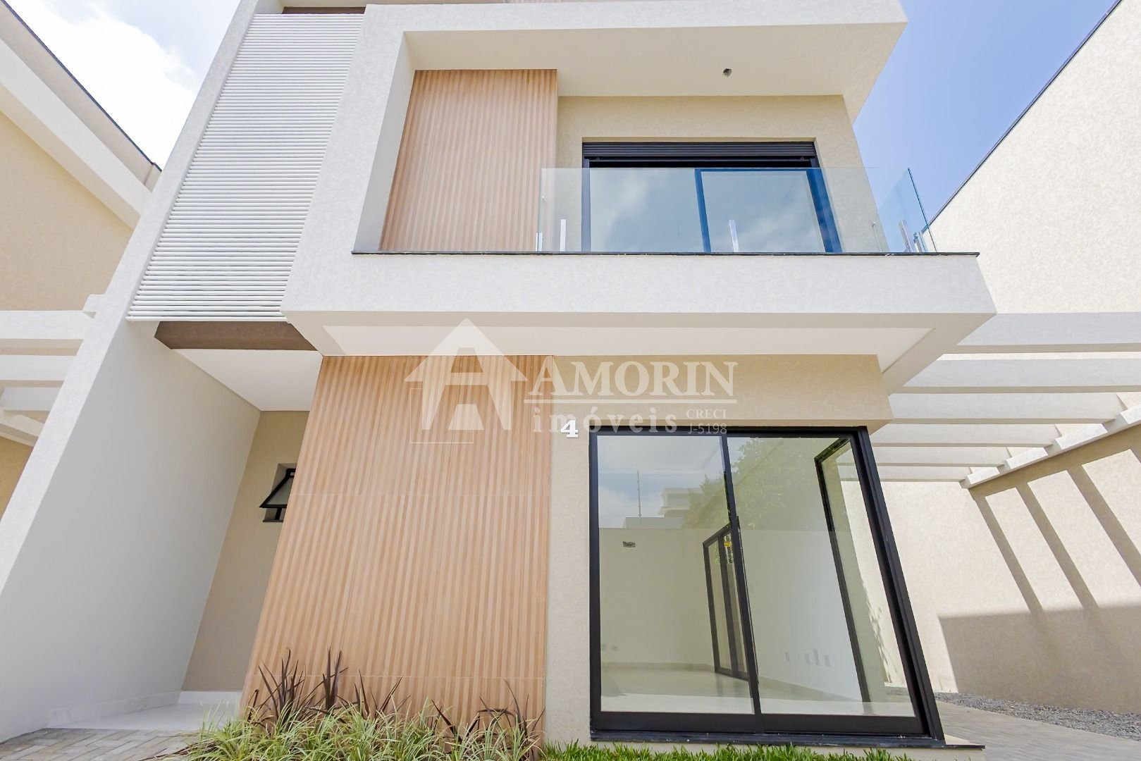 Sobrado com 3 dormitórios à venda, 119 m  por R  795.000 - Hau...