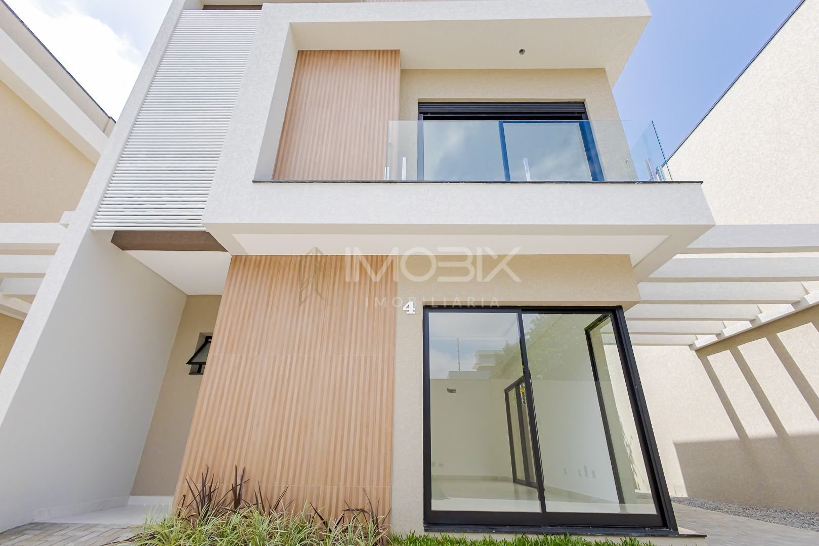 Sobrado com 3 dormitórios à venda, 119 m  por R  795.000 - Hau...
