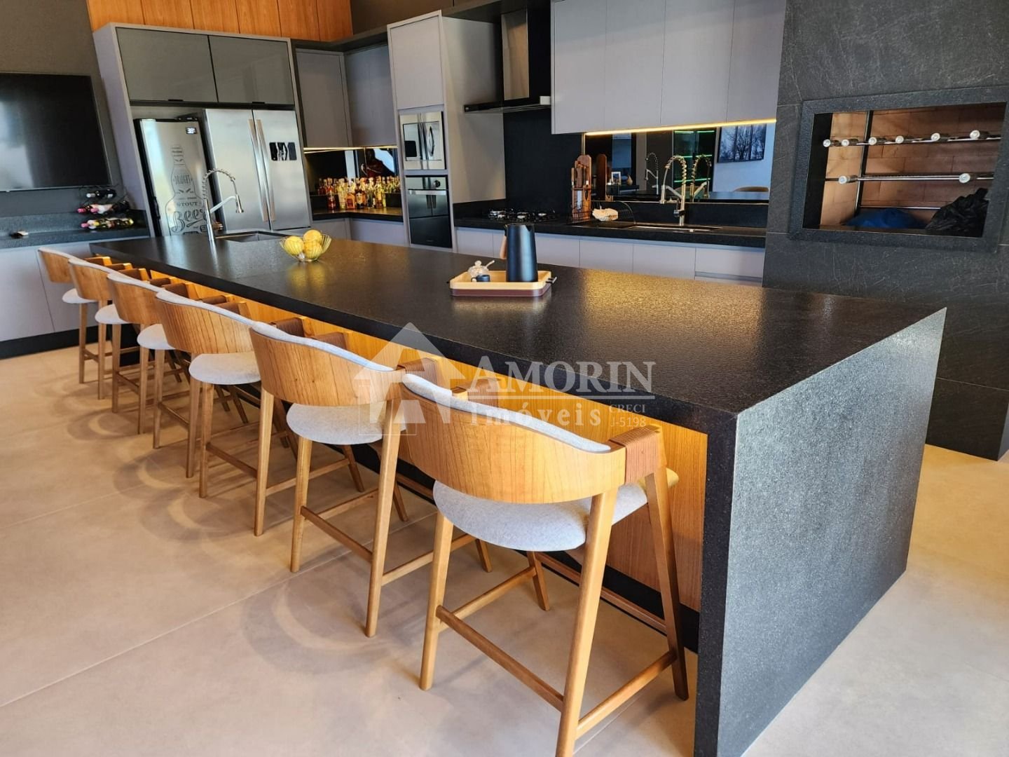 Casa com 4 dormitórios à venda, 319 m² por R$ 3.500.000,00 - P...