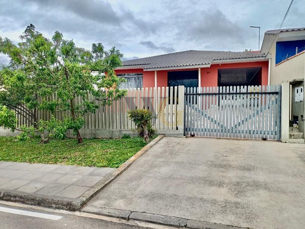 Casa com 5 dormitórios à venda, 221 m  por R  935.000,00 - Est...