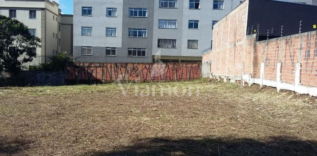 Terreno à venda, 880 m  por R  2.950.000,00 - Portão - Curitib...