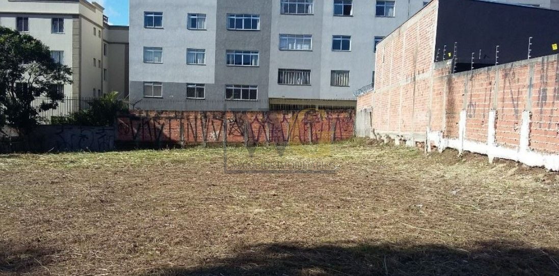 Terreno à venda, 880 m  por R  2.950.000,00 - Portão - Curitib...