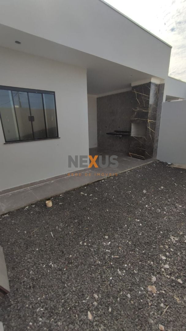 Casa com 3 dormitórios à venda, 82 m² por R$ 350.000,00 - Giar...