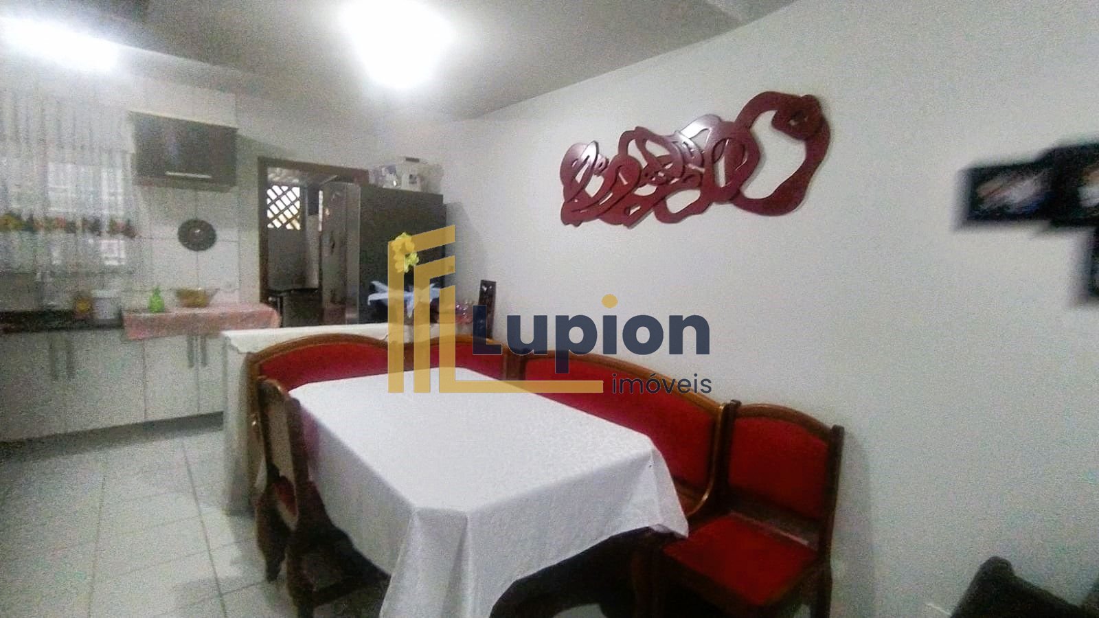 Sobrado com 2 dormitórios à venda, 80 m  por R  320.000,00 - S...