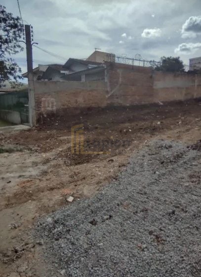 Terreno à venda, 396 m  por R  899.000,00 - Guaíra - Curitiba PR