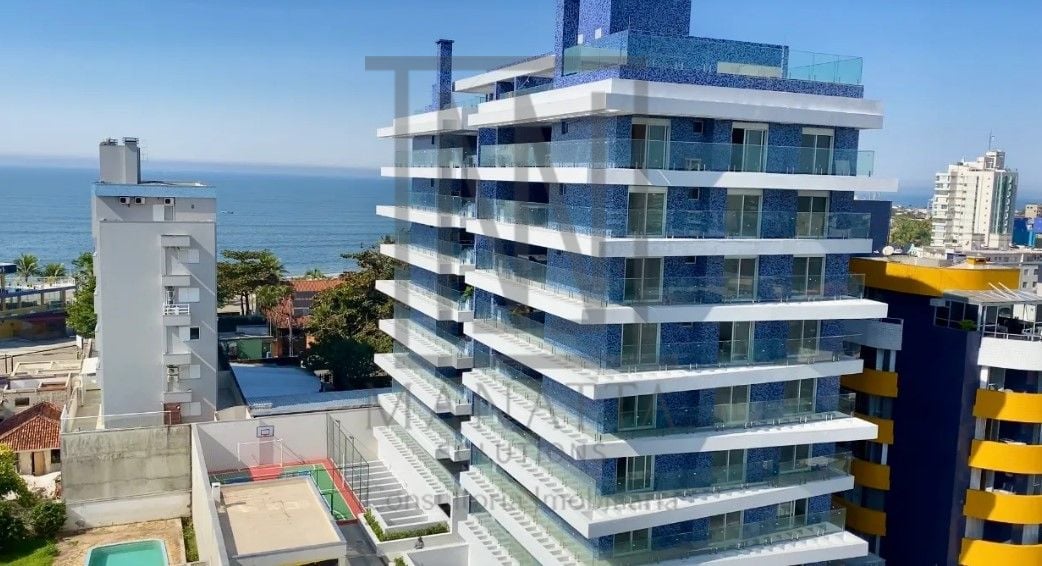 Apartamento com 3 dormitórios à venda, 200 m  por R  2.400.000...