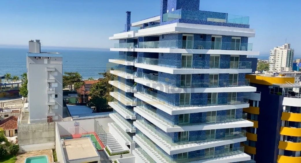Apartamento de luxo à venda em Guaratuba  200m  privativos, 3 ...