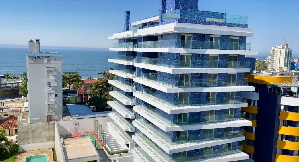 Apartamento de luxo à venda em Guaratuba  200m  privativos, 3 ...