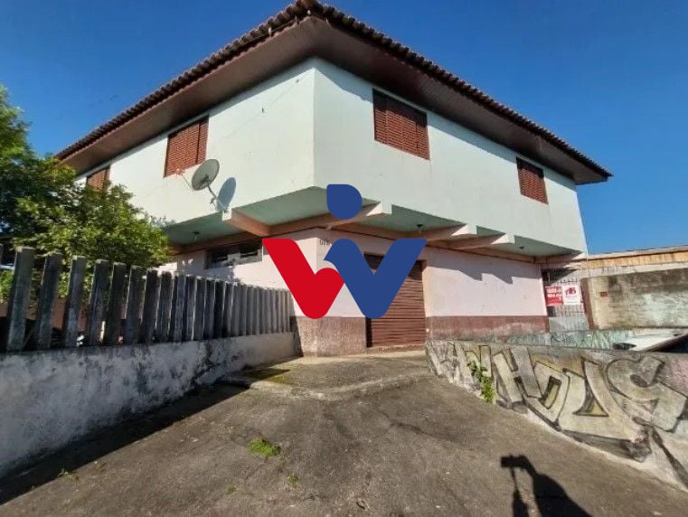 Casa com 3 dormitórios à venda, 346 m  por R  430.000,00 - Tat...