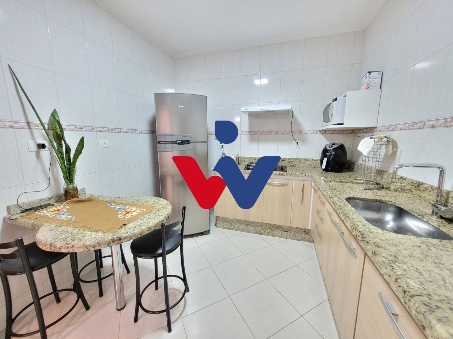 Sobrado com 3 dormitórios à venda, 111 m  por R  850.000 - Nov...