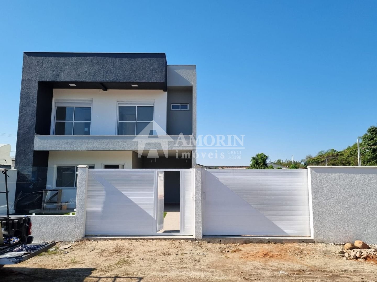 Sobrado com 3 dormitórios à venda, 227 m  por R  1.200.000,00 ...
