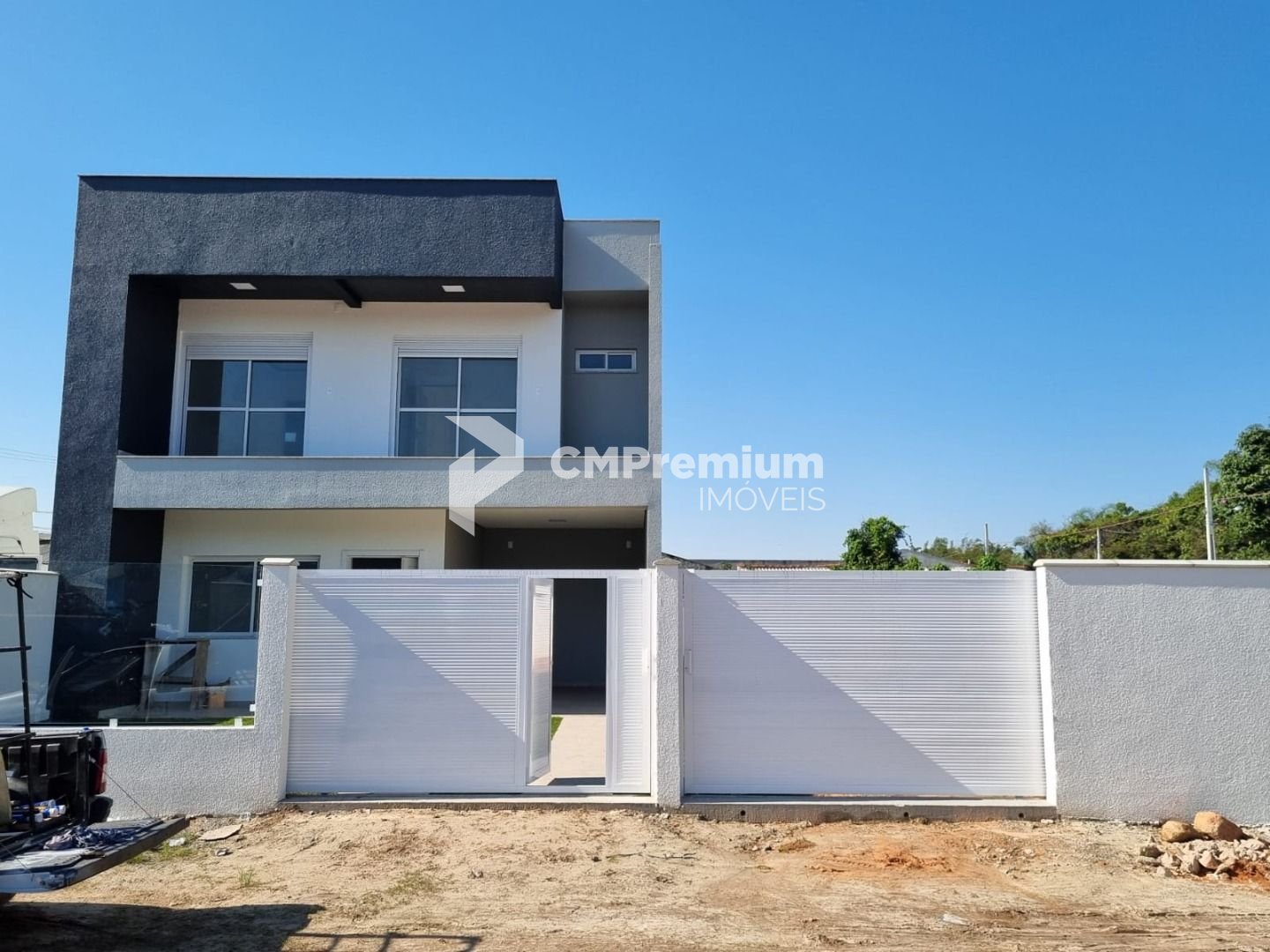 Sobrado com 3 dormitórios à venda, 227 m  por R  1.200.000,00 ...