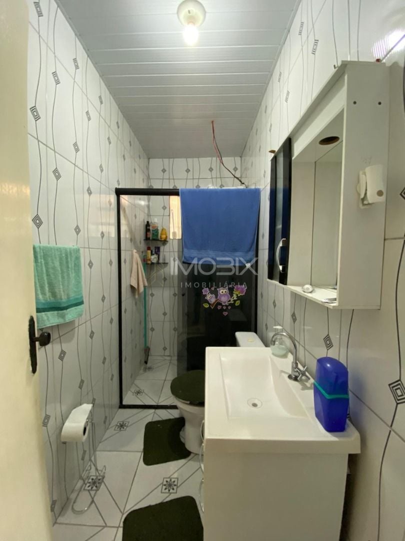 Casa com 3 dormitórios à venda, 135 m  por R  249.000,00 - Naç...