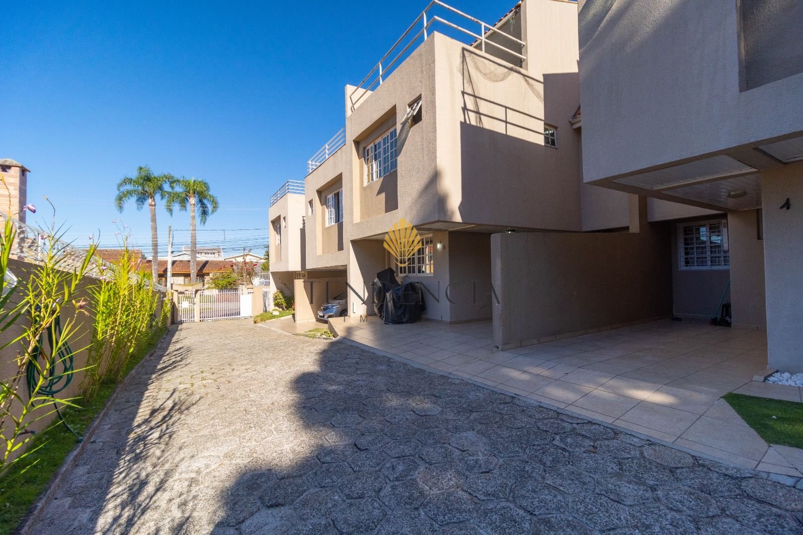 Sobrado com 3 dormitórios à venda, 129 m  por R  665.000,00 - ...