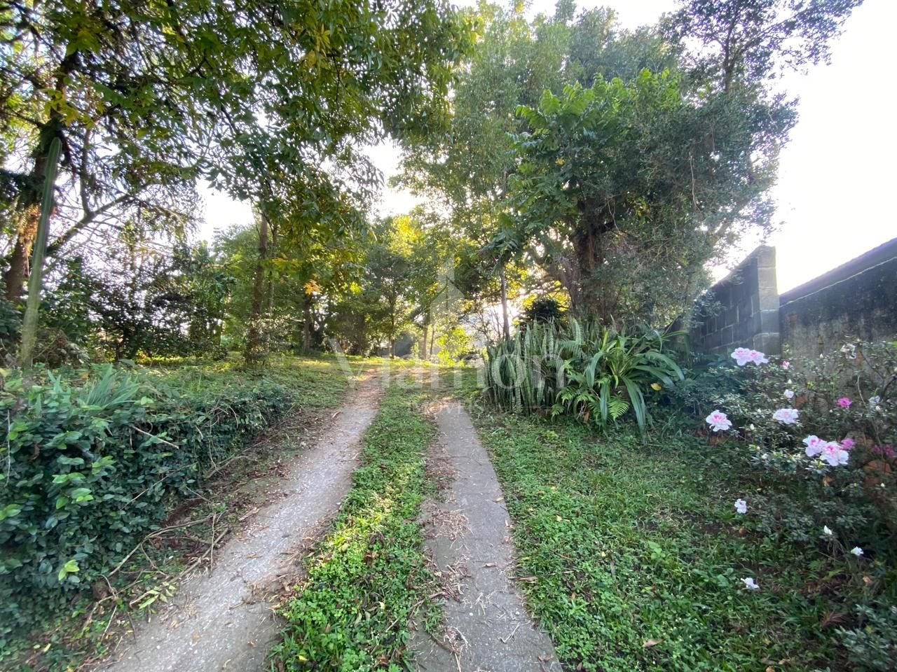 Terreno com 763m  no Portão, Ideal para Condomínio ou Moradia,...