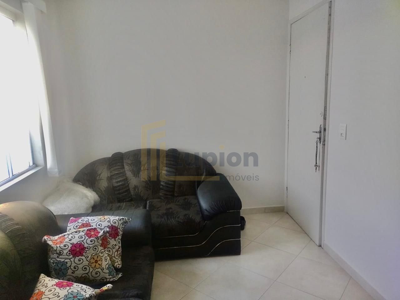 Apartamento com 2 dormitórios à venda, 50 m  por R  235.000,00...