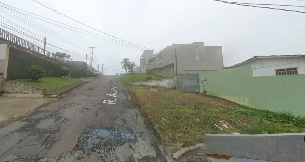 Terreno no Pilarzinho com Vista para o Parque Tingui  Aceita P...