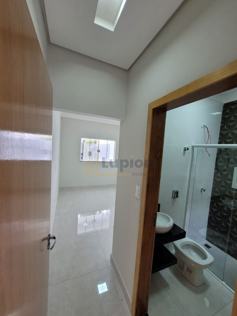 Casa com 3 dormitórios à venda, 180 m² por R$ 530.000,00 - Jar...
