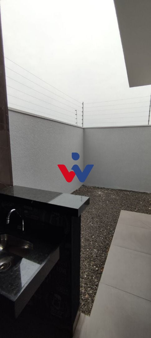 Casa com 3 dormitórios à venda, 80 m² por R$ 320.000,00 - Resi...