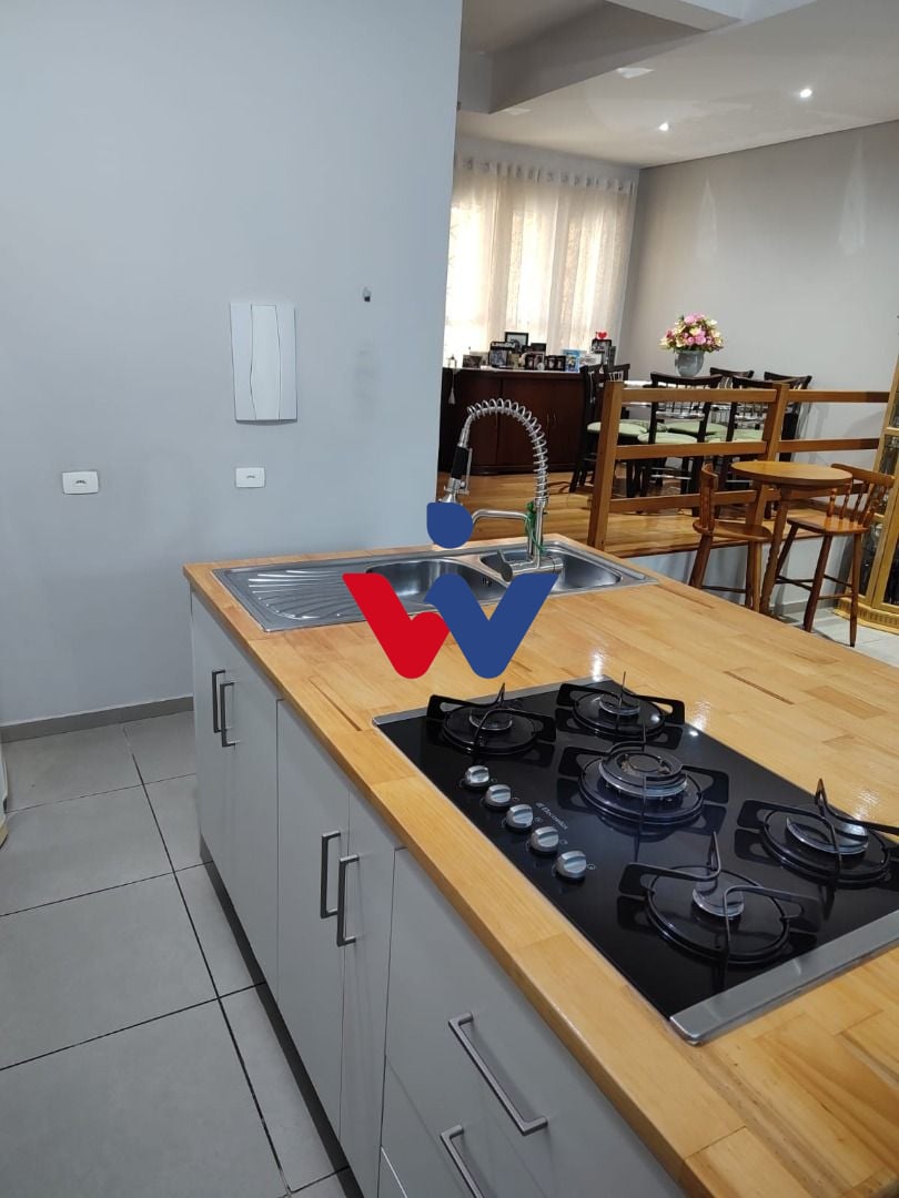 Sobrado com 3 dormitórios à venda, 240 m  por R  798.000,00 - ...