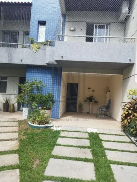 Sobrado com 3 dormitórios à venda, 168 m  por R  720.000,00 - ...
